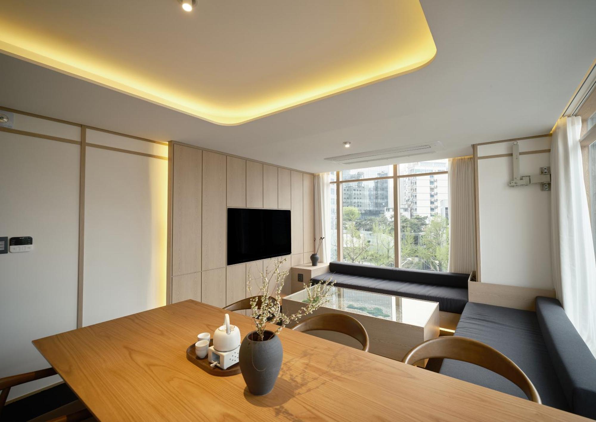Uh Suite Seoul Deoksugung Luaran gambar