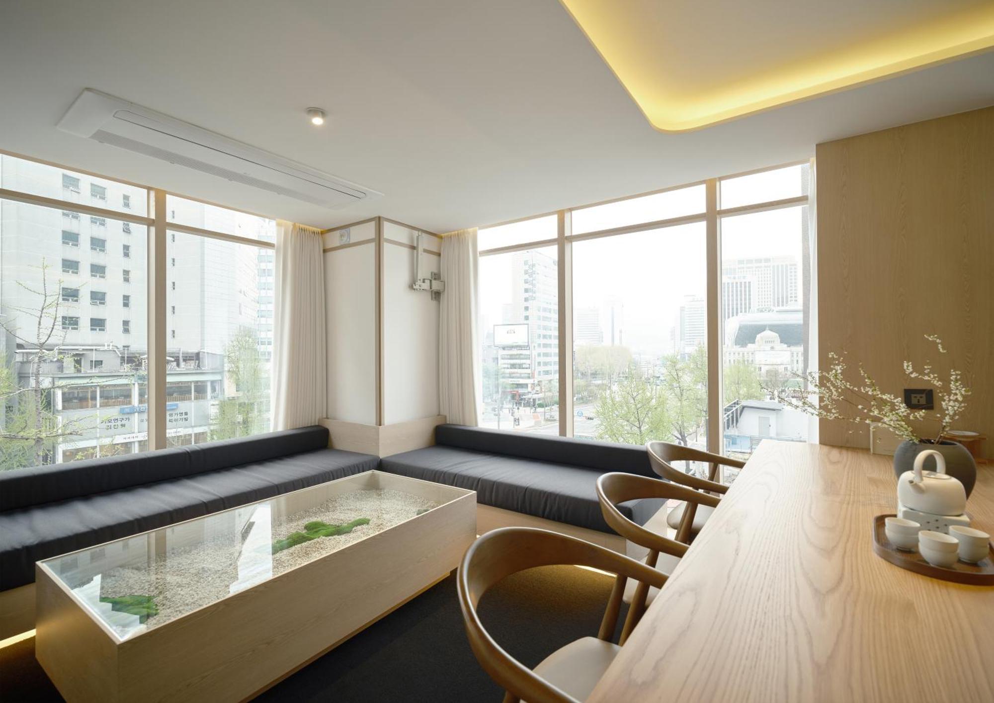 Uh Suite Seoul Deoksugung Luaran gambar