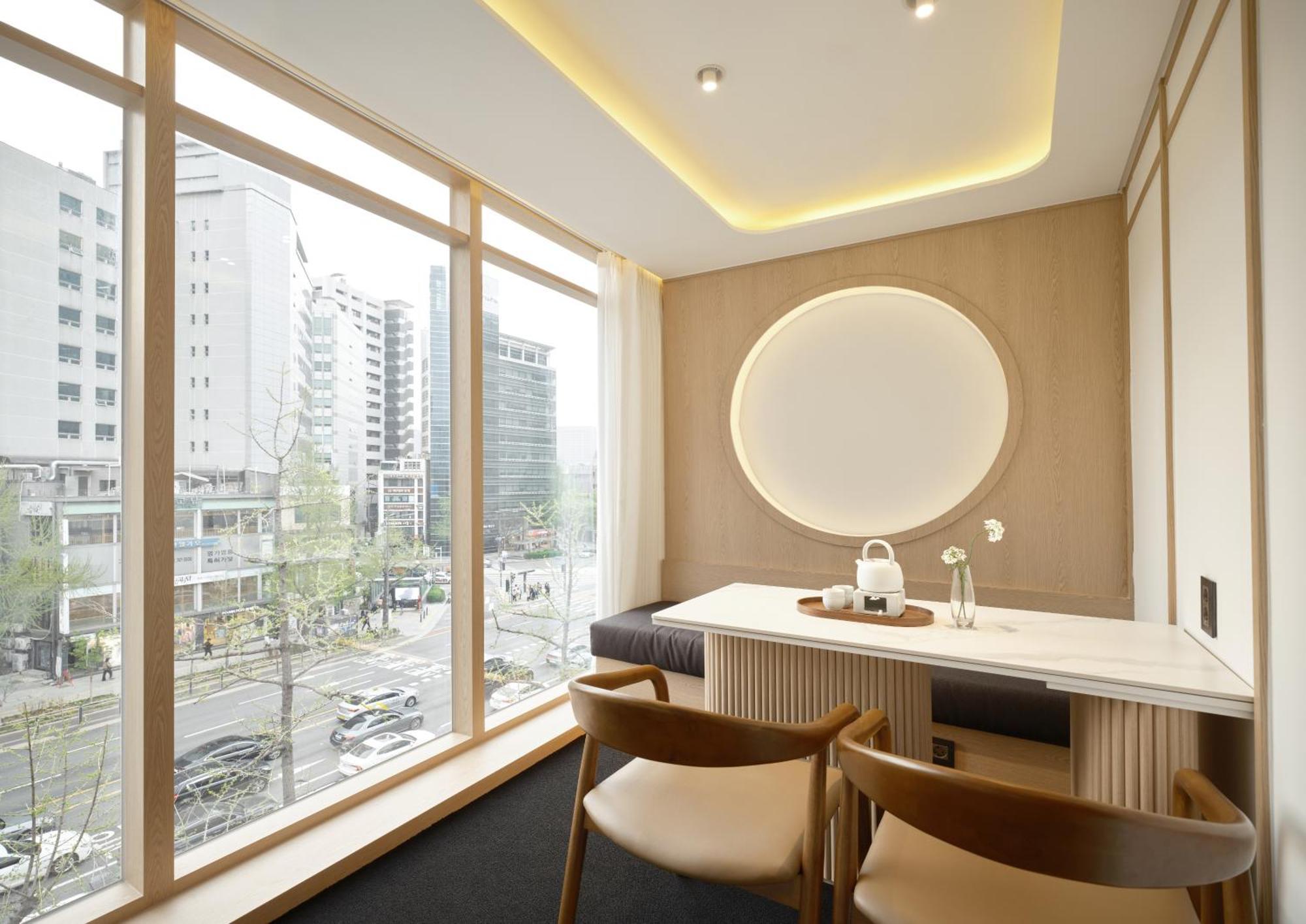 Uh Suite Seoul Deoksugung Luaran gambar