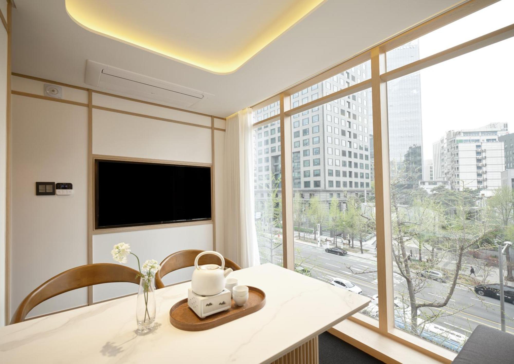 Uh Suite Seoul Deoksugung Luaran gambar